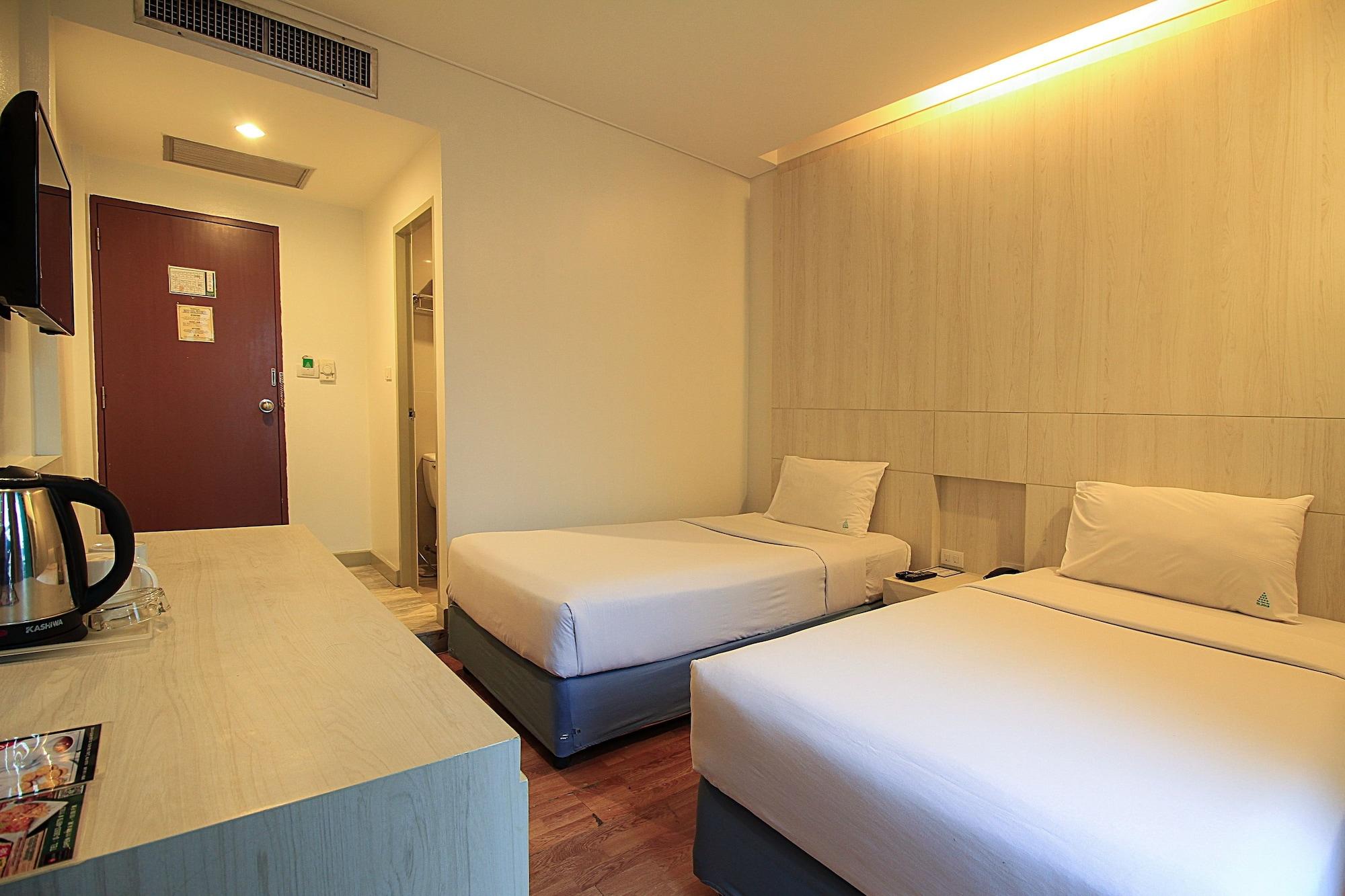 Ten Stars Hotel Бангкок Экстерьер фото