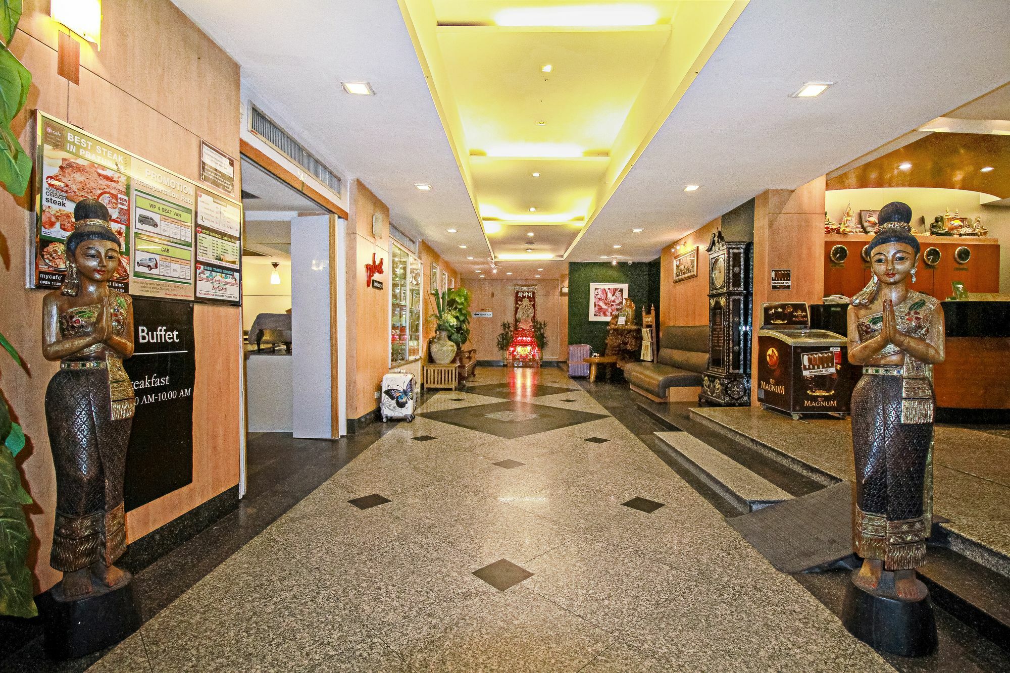 Ten Stars Hotel Бангкок Экстерьер фото
